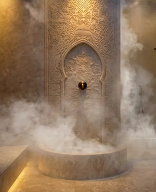 Hammam traditionnel, vapeur et niche sculptée — Riad Zenaya & Spa